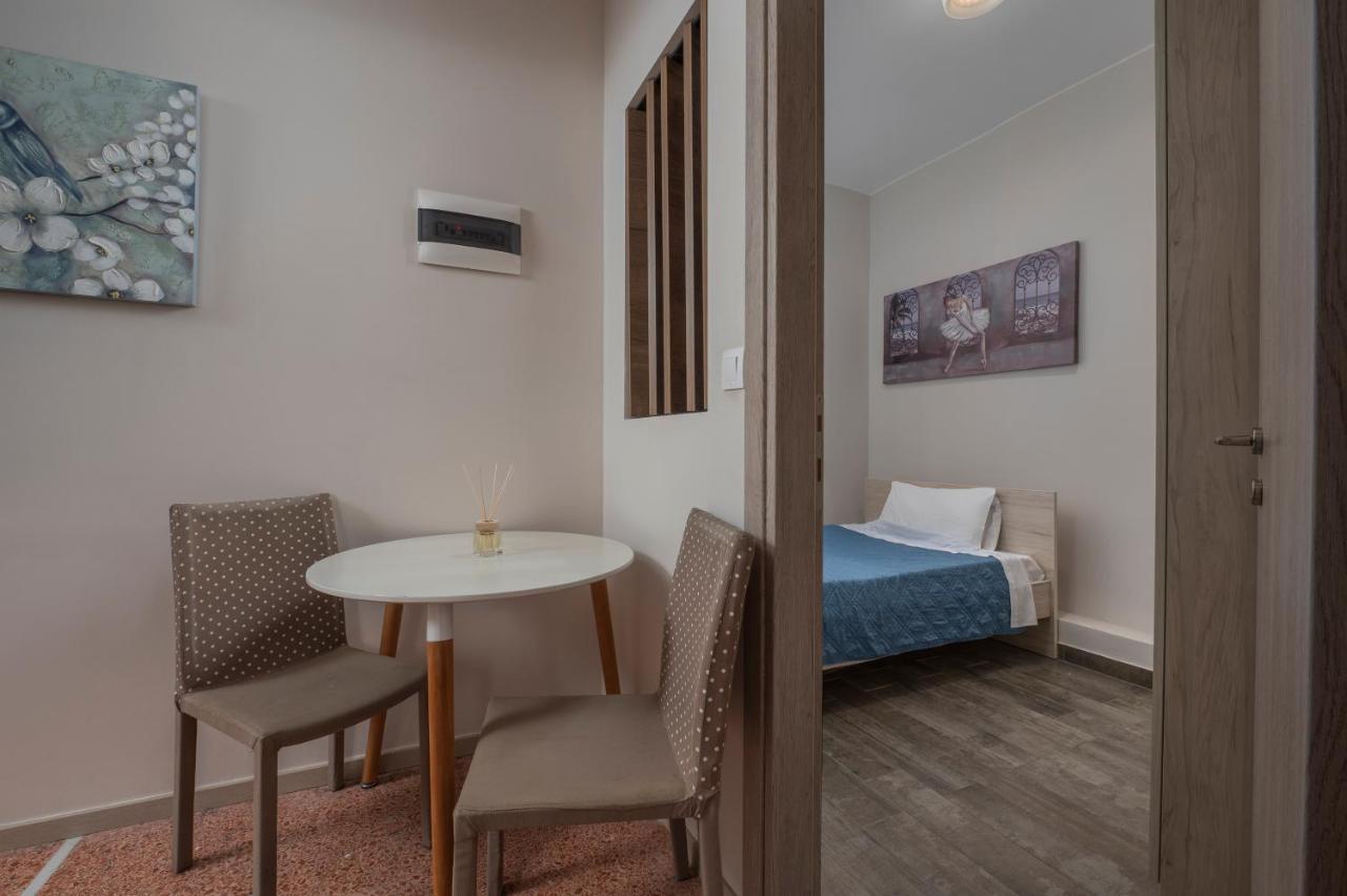 Appartement Kosmos Service Absolute Center 1-5 With Additional Cost Parking